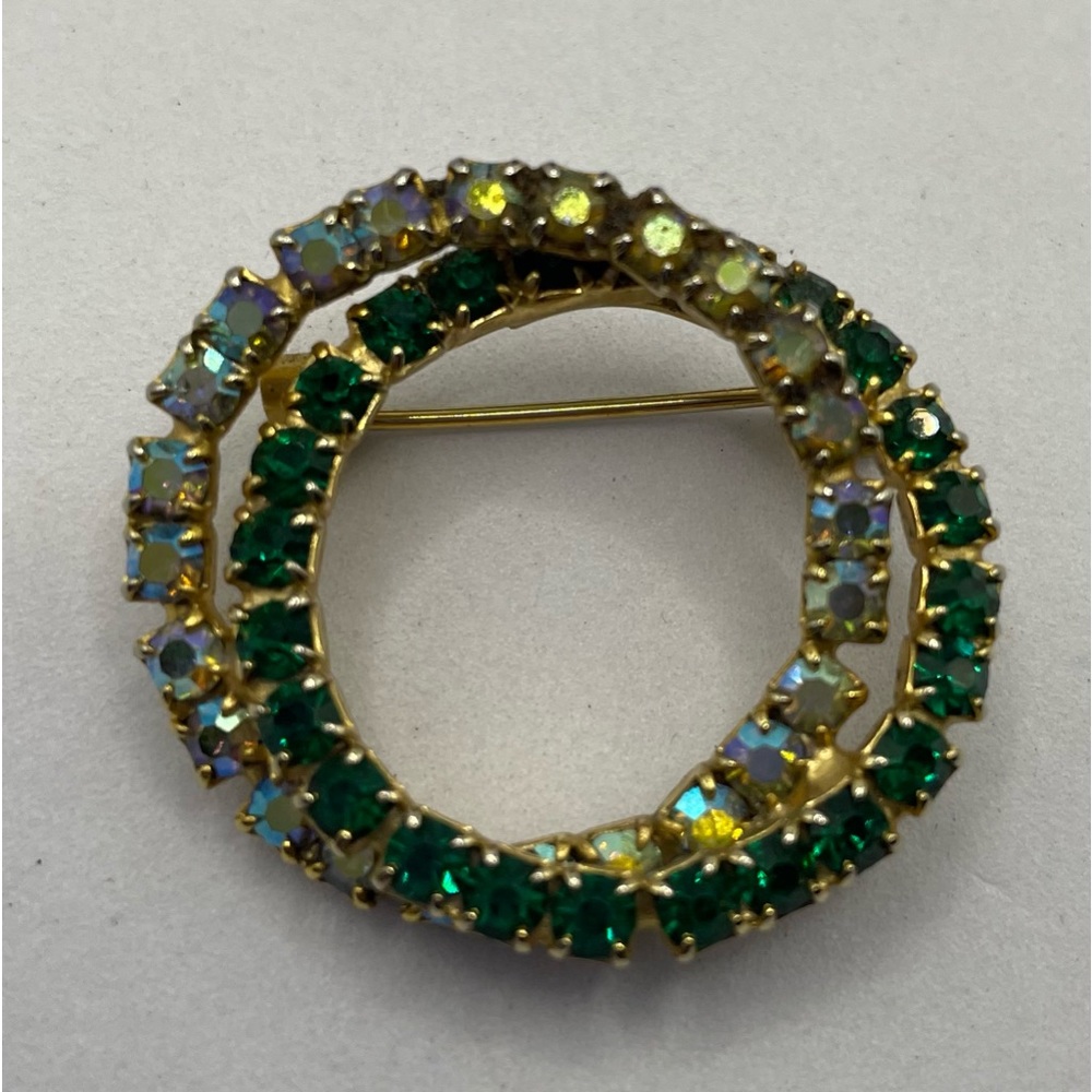 Vintage 1960s Emerald & Aurora Borealis
Crystal Interlocking Circles Brooch Pin